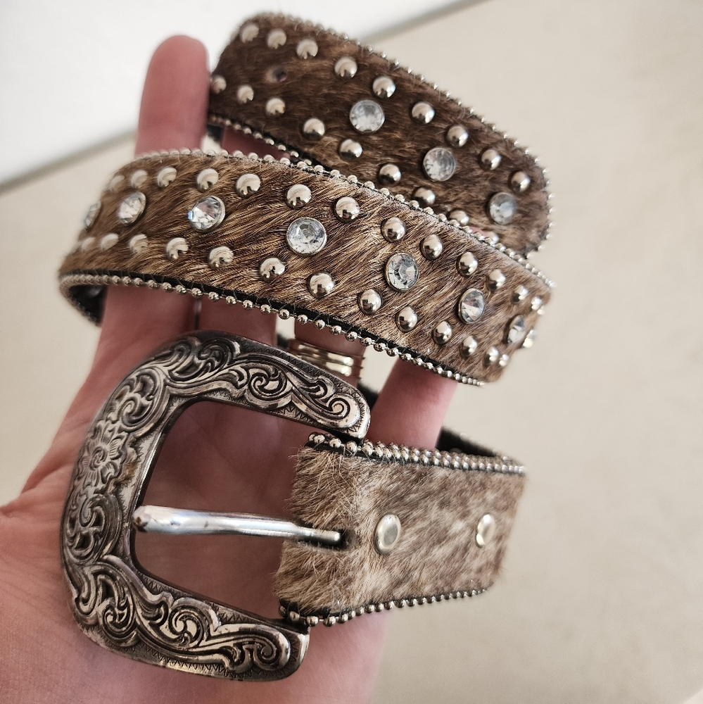 Nocona Brown Cowhide Hair On and Silver Rhinestone Studded Western Belt Sz 22in